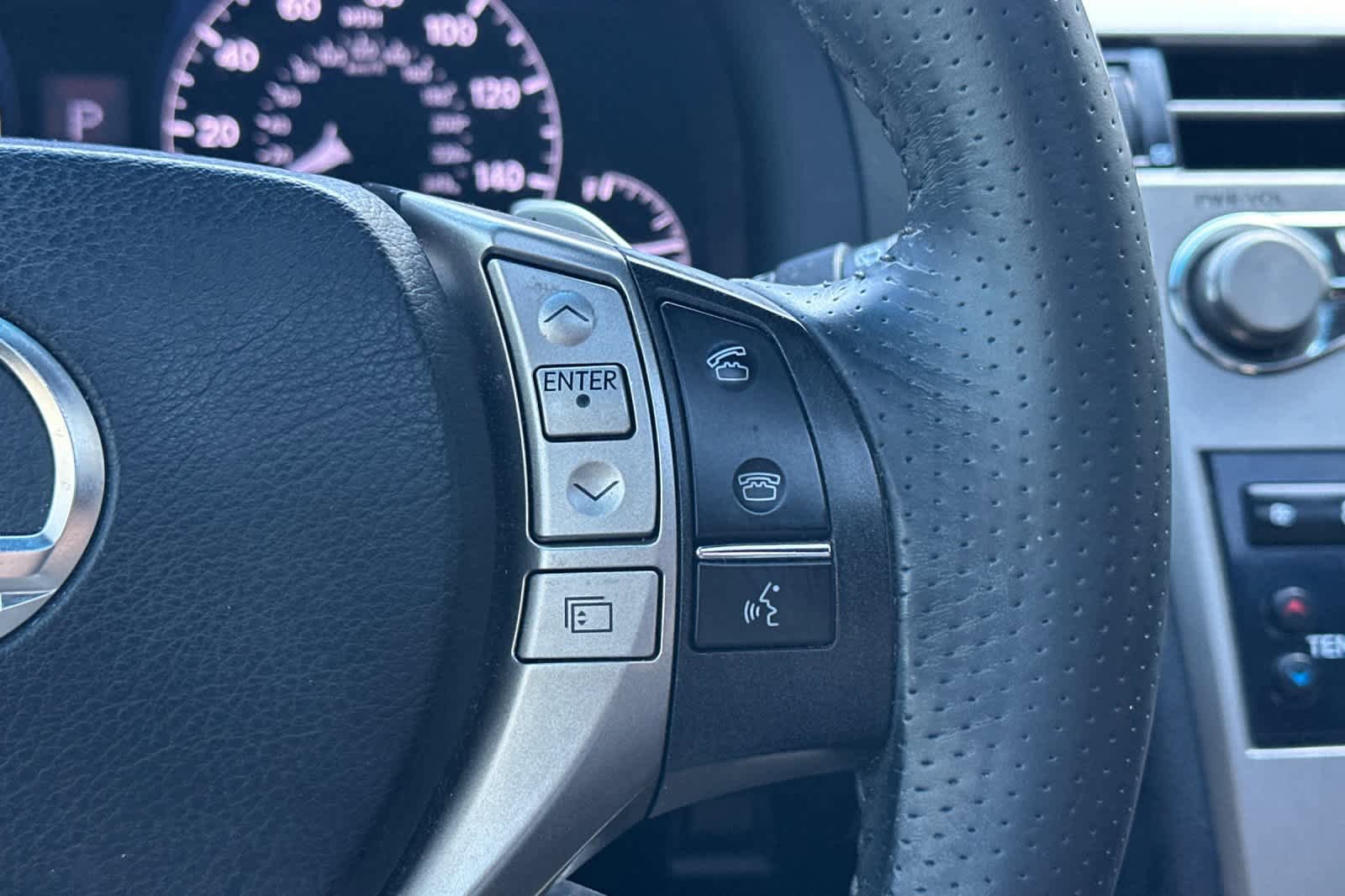 Used 2015 Lexus RX 350 F Sport w/ Navigation Package AWD/4WD image 28