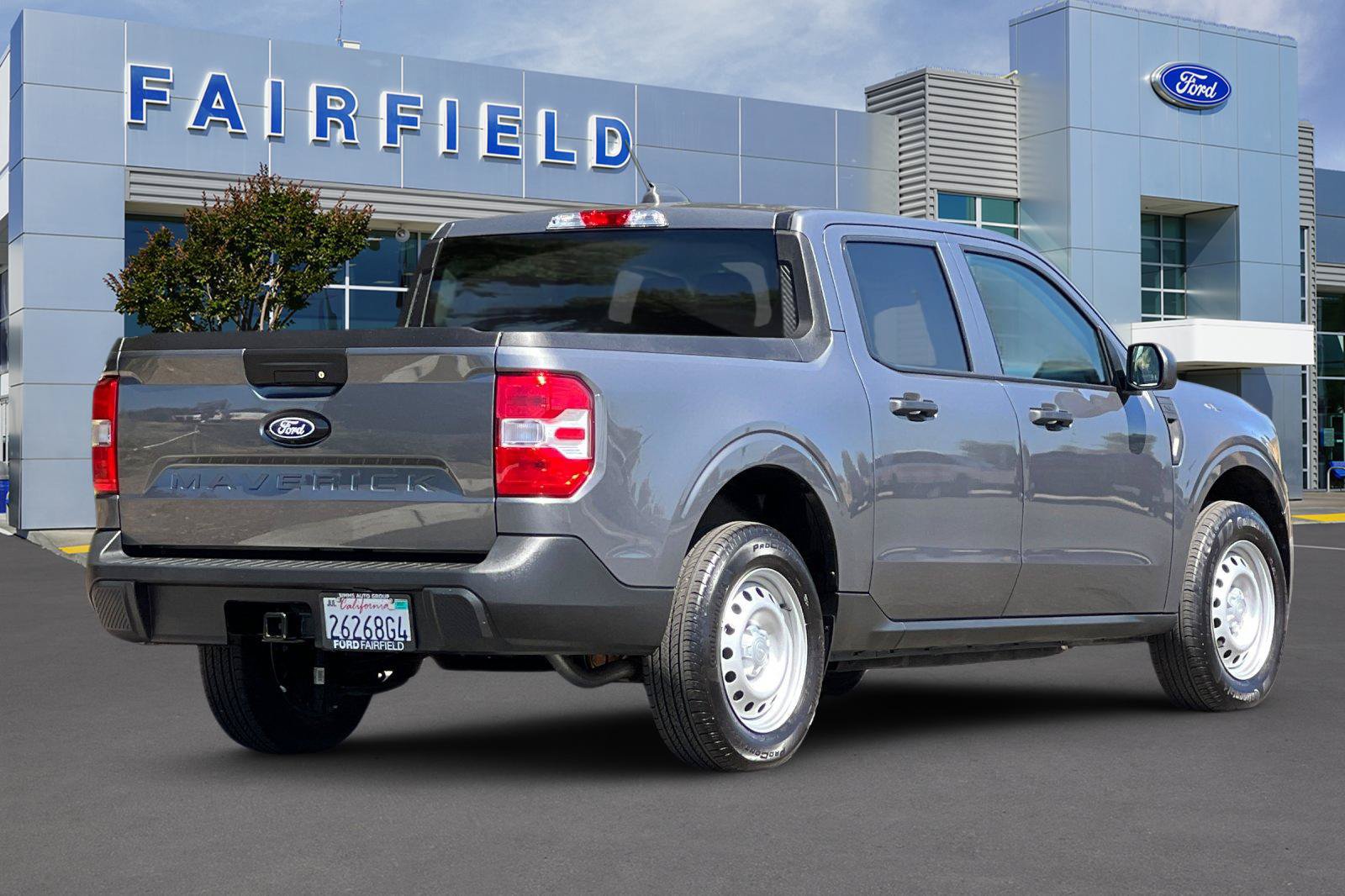 Certified 2025 Ford Maverick XL FWD image 2
