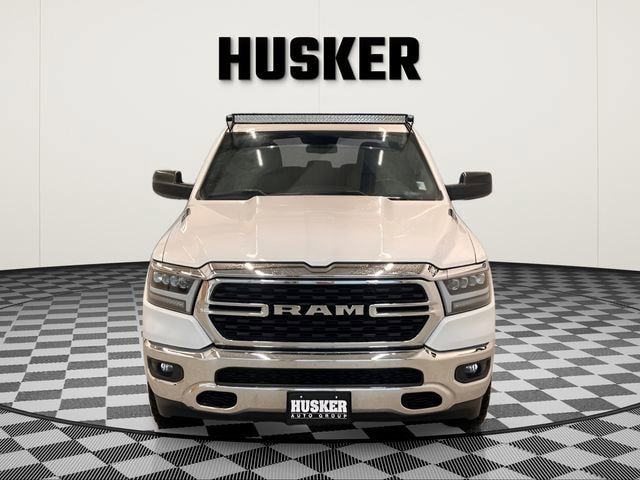 Used 2022 RAM 1500 Big Horn AWD/4WD image 3