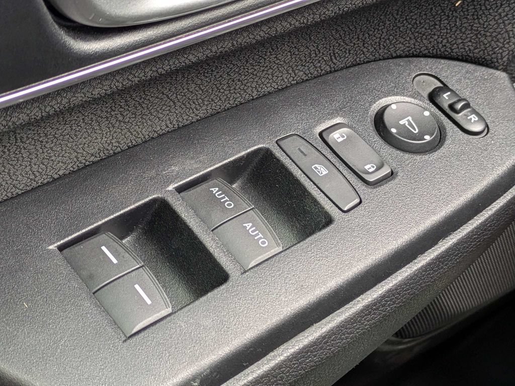 Used 2021 Honda CR-V EX image 24