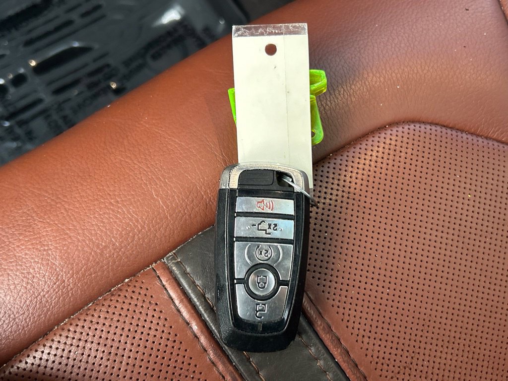 Used 2019 Ford F250 King Ranch w/ King Ranch Ultimate Package AWD/4WD image 48