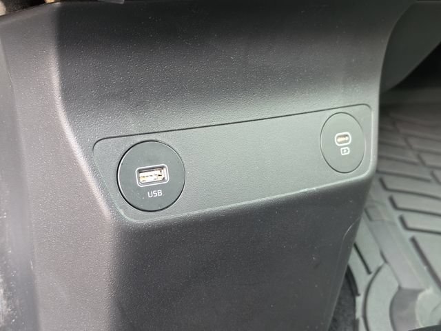 Used 2024 Kia EV6 Wind RWD image 34