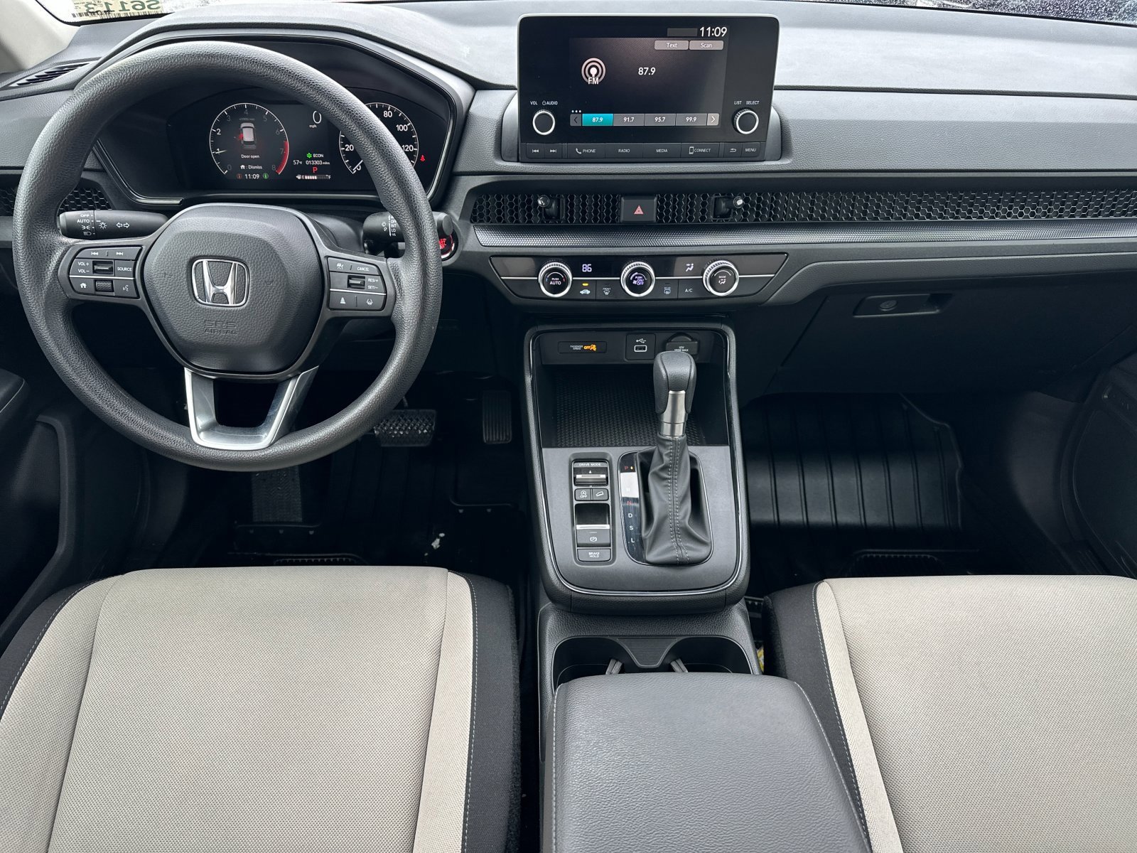 Used 2023 Honda CR-V LX image 12