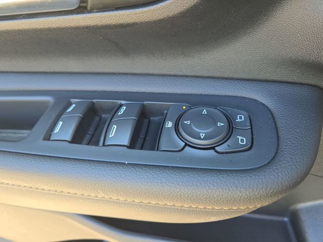 Used 2020 GMC Terrain SLE w/ Elevation Edition image 39