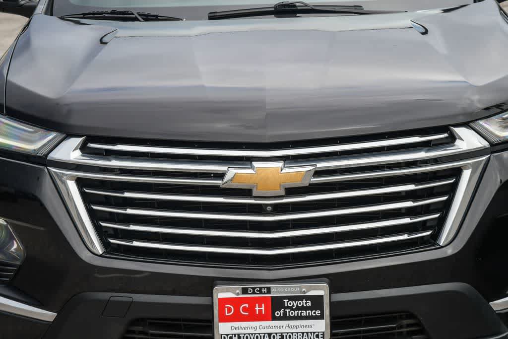 Used 2022 Chevrolet Traverse Premier FWD image 5