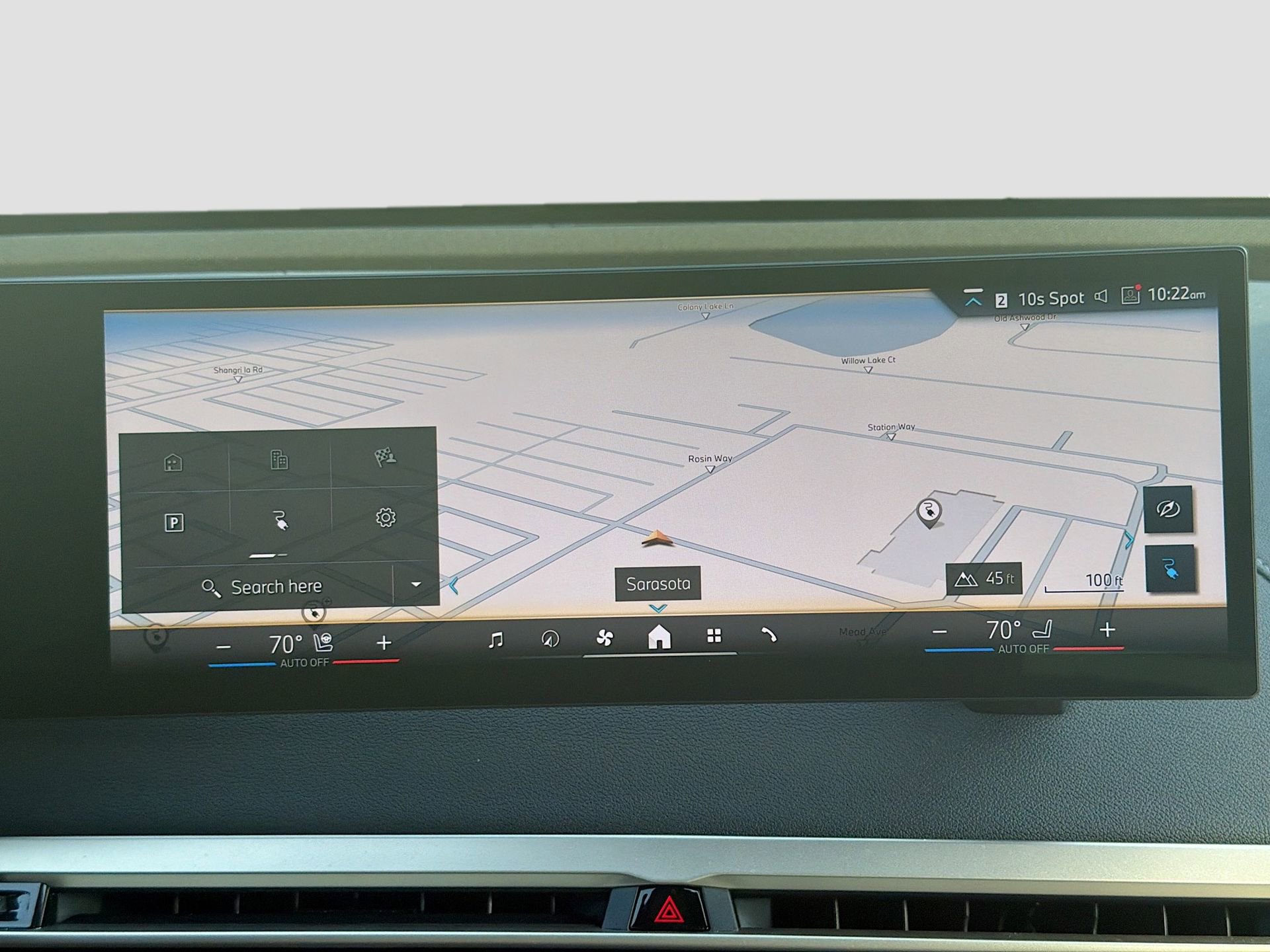 Certified 2025 BMW iX xDrive50 w/ Premium Package image 34