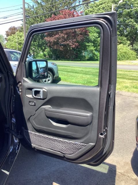 Certified 2022 Jeep Wrangler Unlimited Sport AWD/4WD image 18