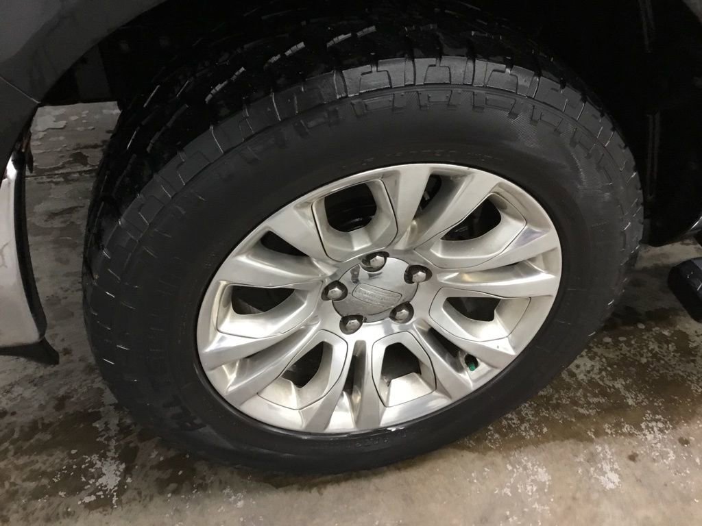 Used 2016 RAM 1500 Laramie Longhorn w/ Convenience Group image 3