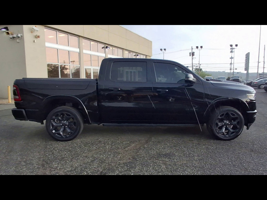 Used 2024 RAM 1500 Limited AWD/4WD image 9