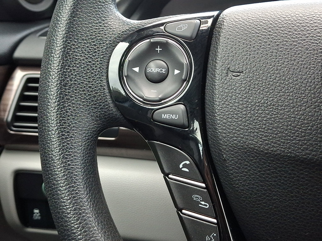 Used 2017 Honda Accord EX image 21