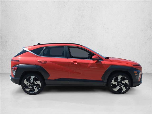 Used 2024 Hyundai Kona Limited FWD image 4
