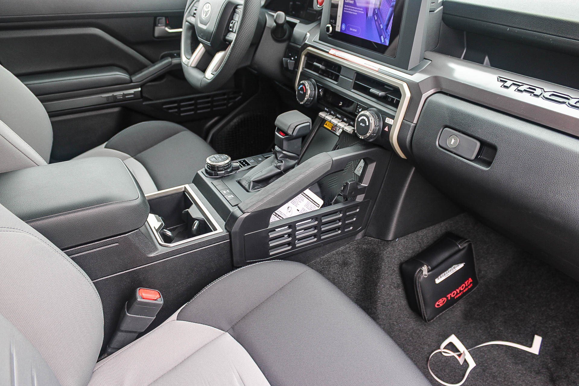 New 2026 Toyota Tacoma TRD Off-Road AWD/4WD image 19