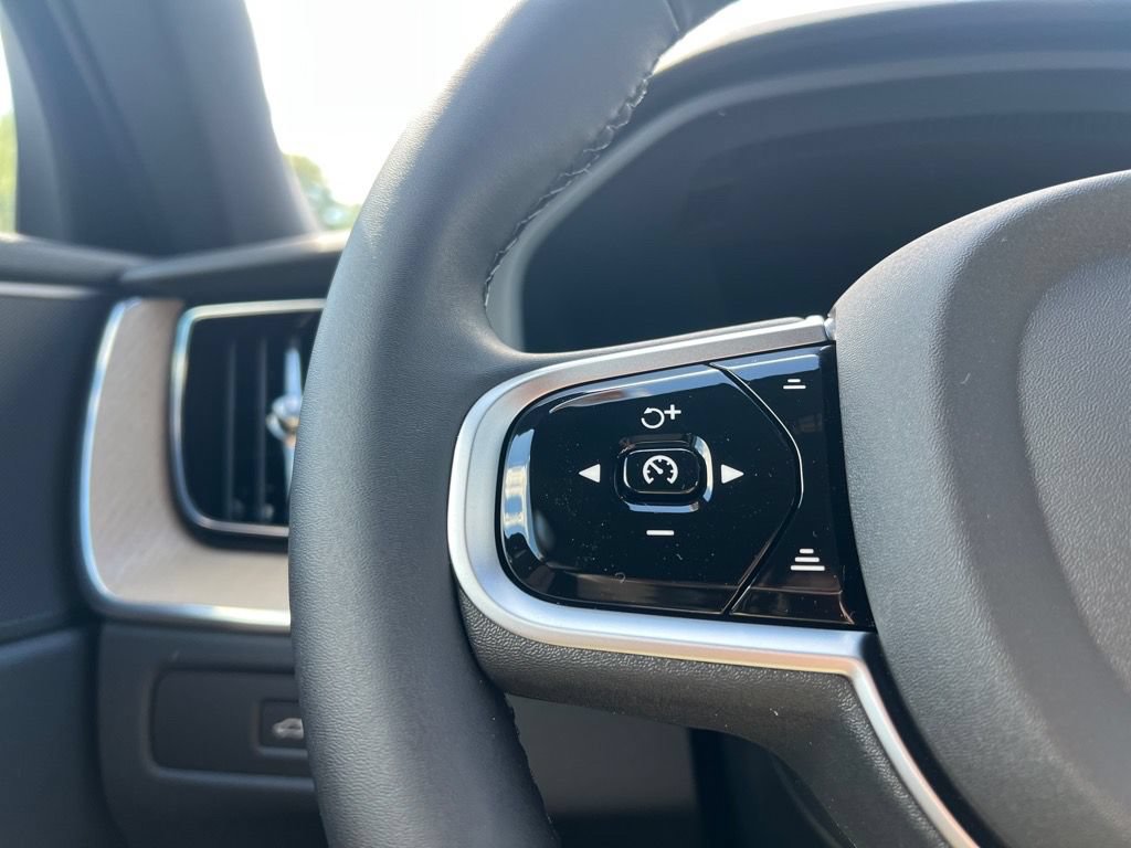 Certified 2026 Volvo XC60 T8 Plus w/ Protection Package Premier AWD/4WD image 13