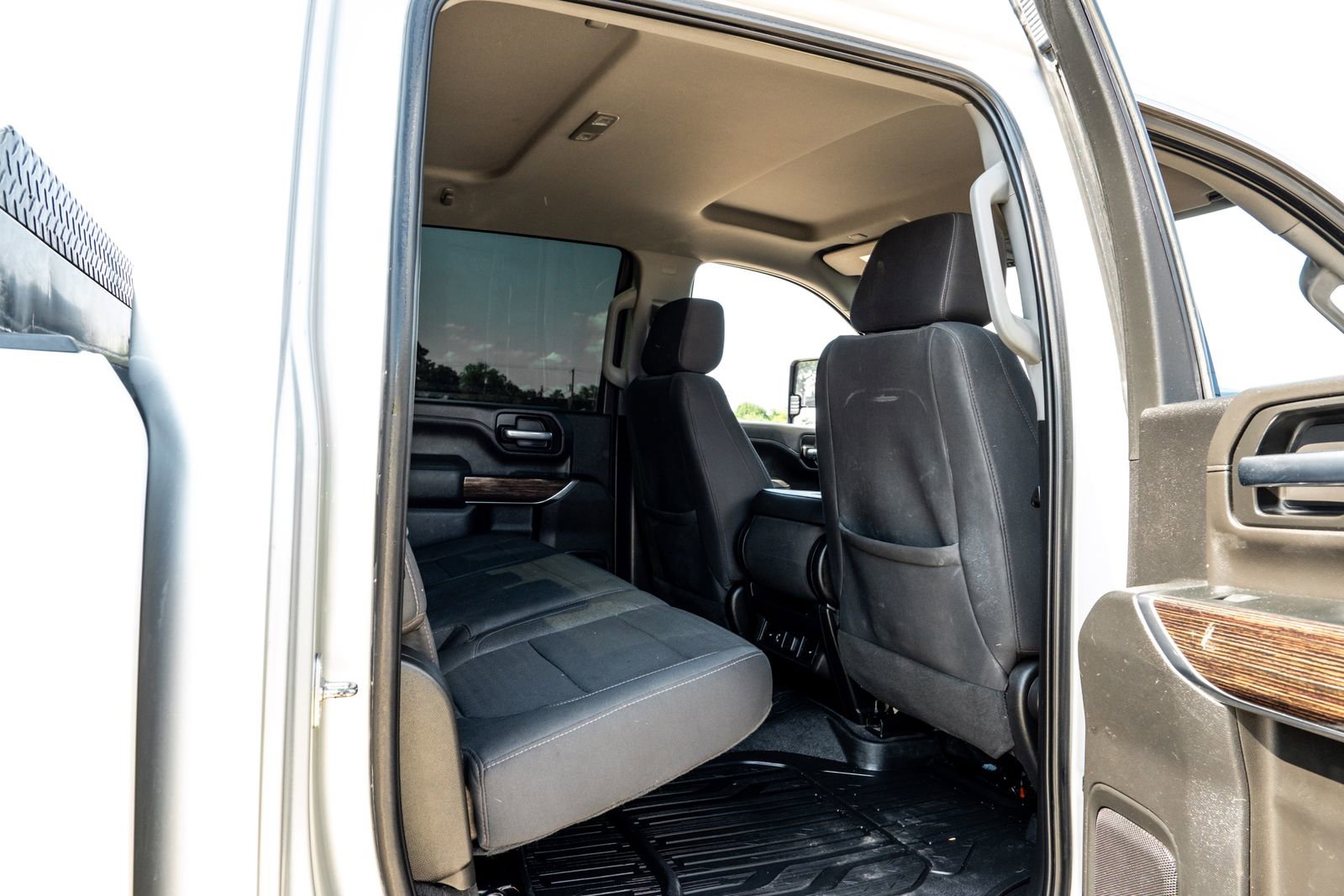 Used 2023 GMC Sierra 3500 SLE w/ SLE Value Package AWD/4WD image 32