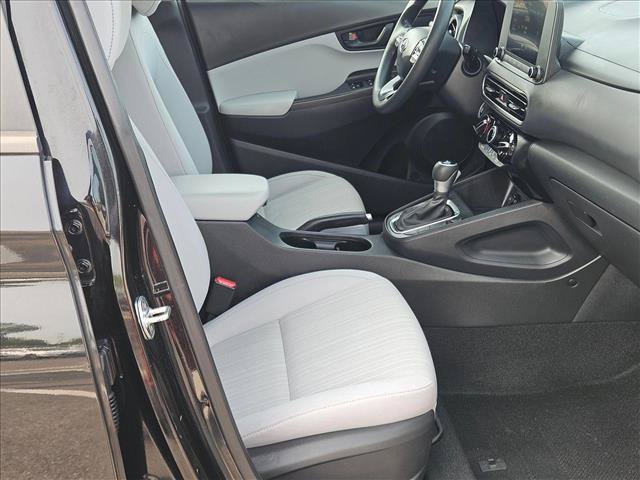 Used 2022 Hyundai Kona SEL FWD image 19