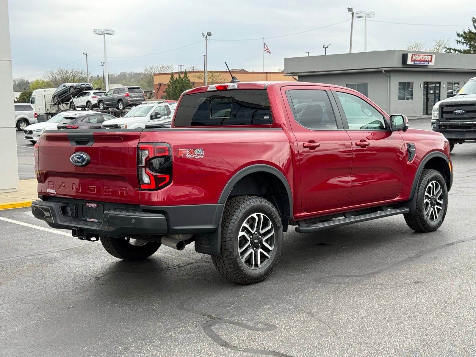 Used 2025 Ford Ranger Lariat w/ FX4 Off-Road Package AWD/4WD image 3