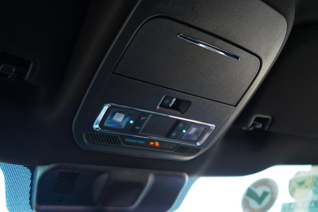 Used 2023 Ford F150 Lariat AWD/4WD image 11