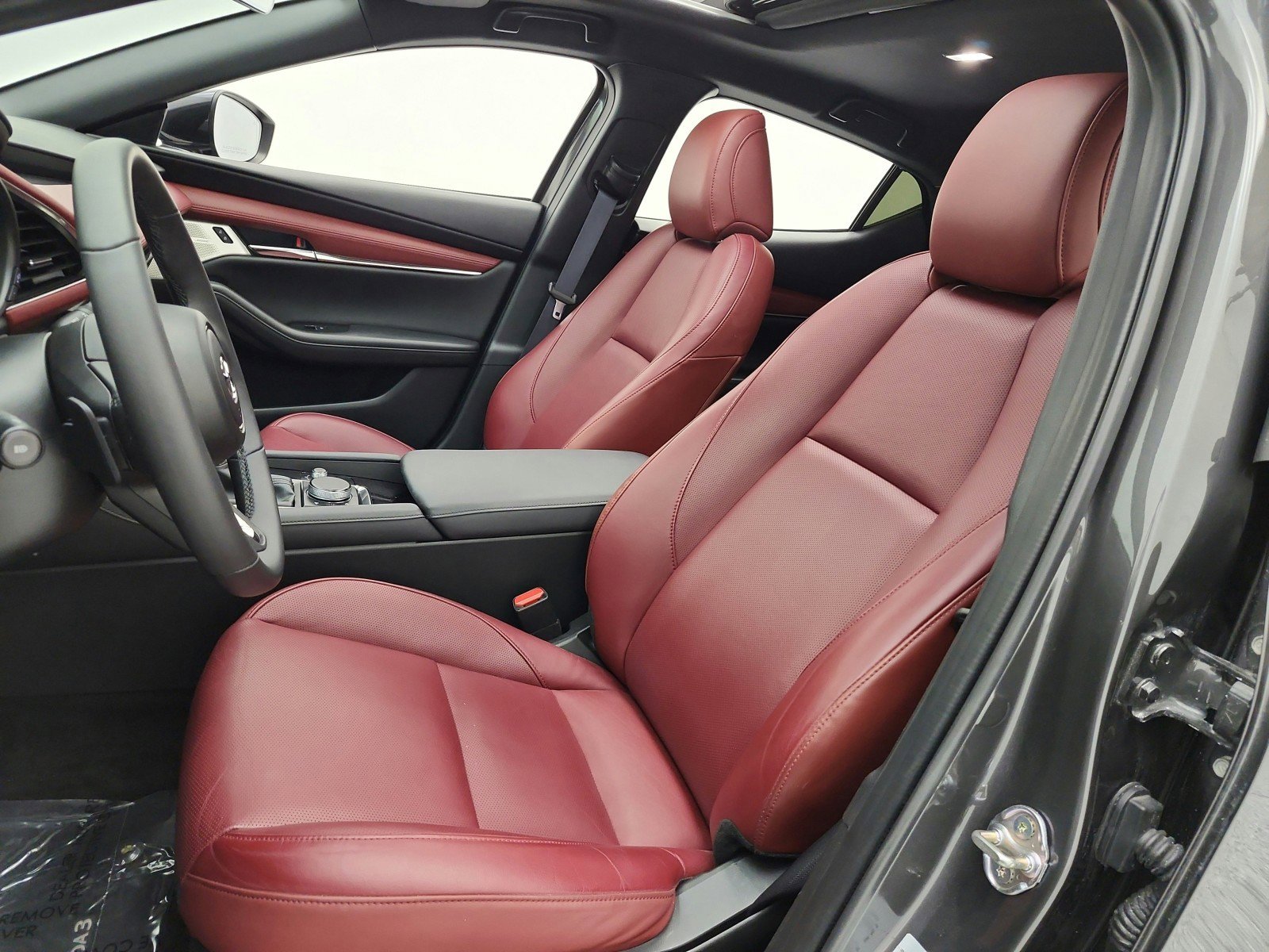 Used 2024 MAZDA MAZDA3 Hatchback w/Premium Plus Pkg image 10