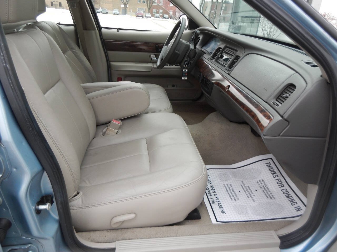 Used 2006 Mercury Grand Marquis GS RWD image 32
