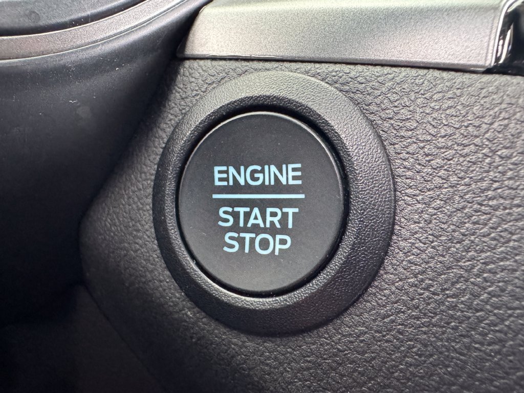 Used 2025 Ford Escape Active FWD image 16