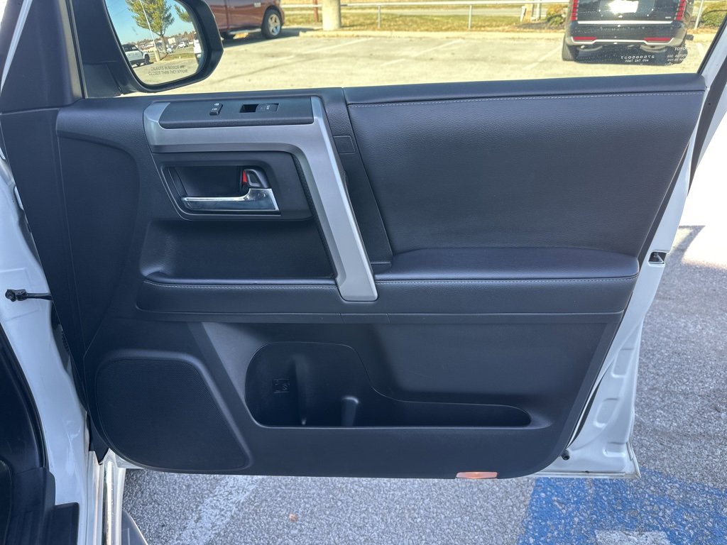 Used 2020 Toyota 4Runner Limited image 54