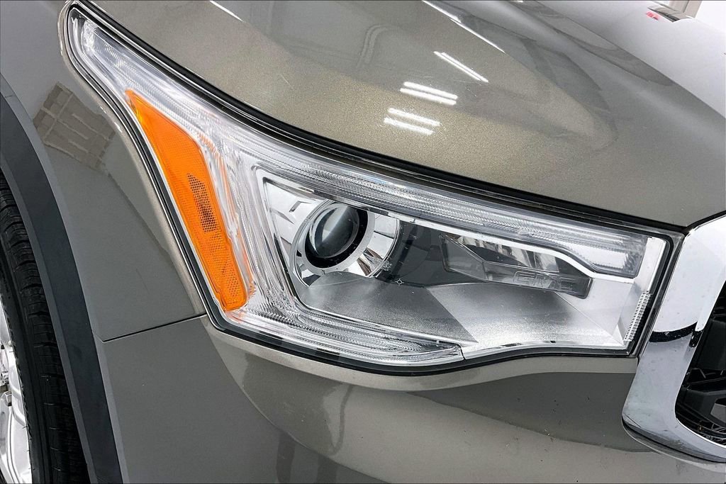 Used 2019 GMC Acadia SLE FWD image 32