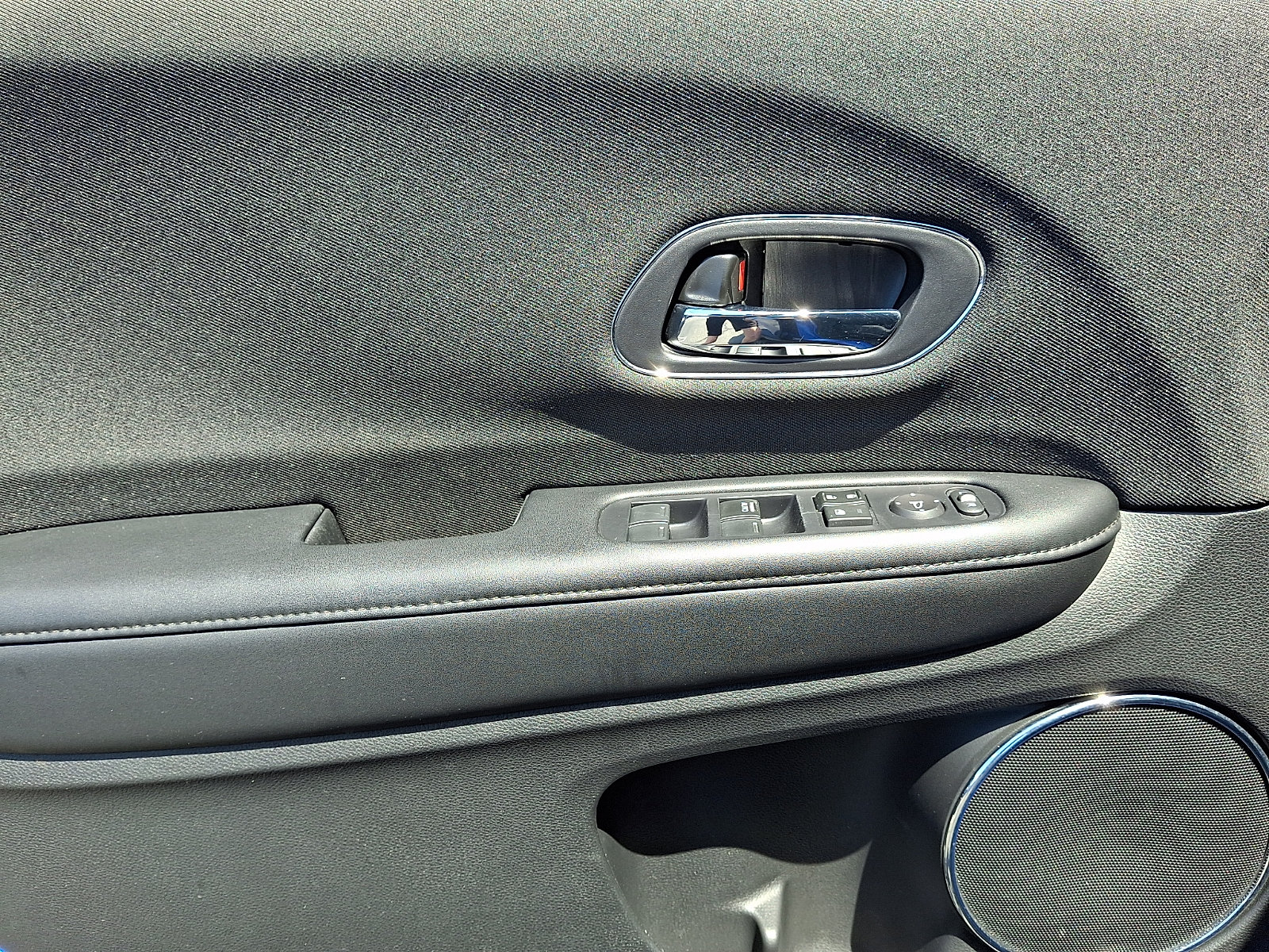 Certified 2022 Honda HR-V EX image 11