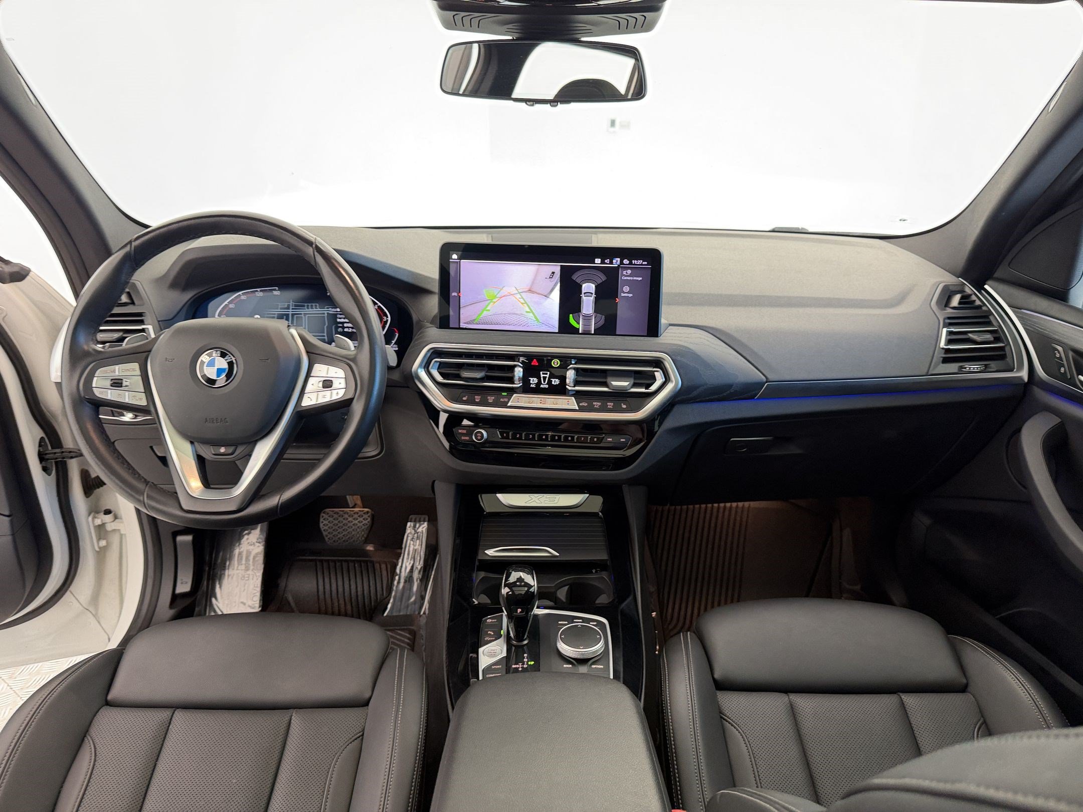 Used 2023 BMW X3 xDrive30i w/ Premium Package w/ZPA AWD/4WD image 16