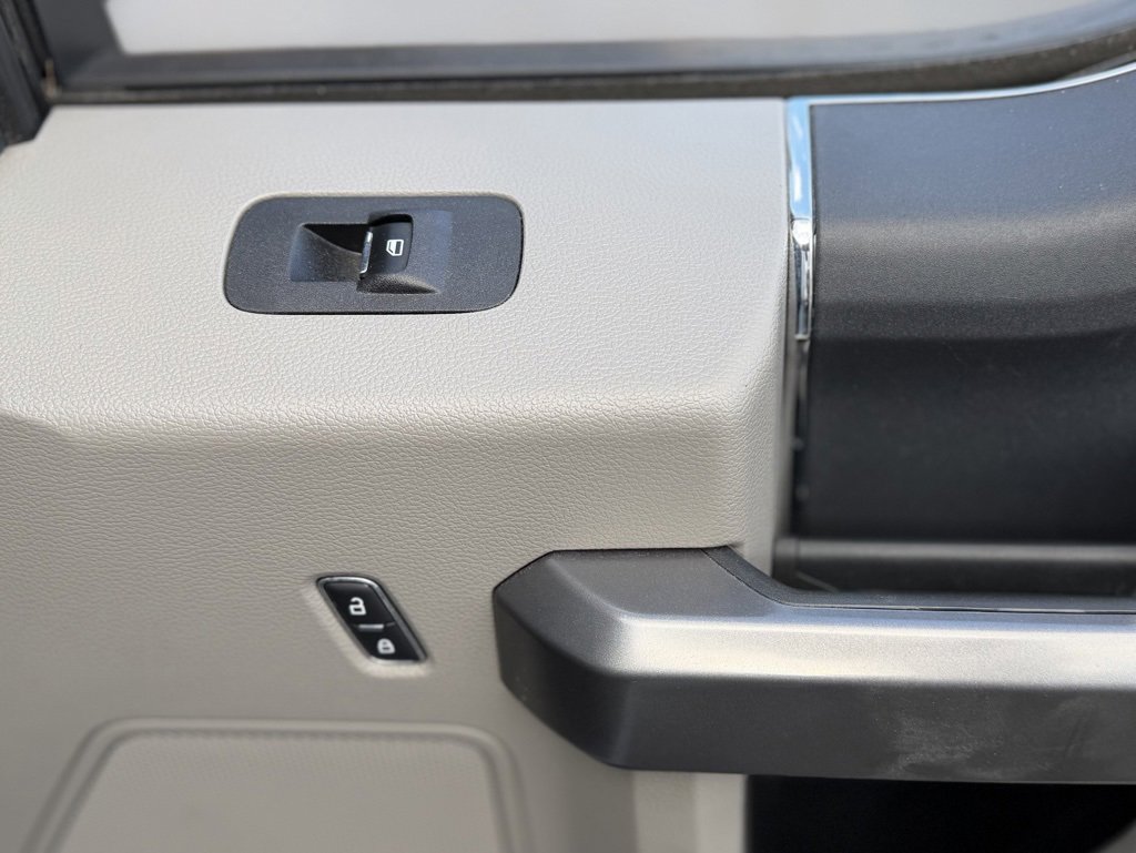 Used 2022 Ford F350 XLT image 36