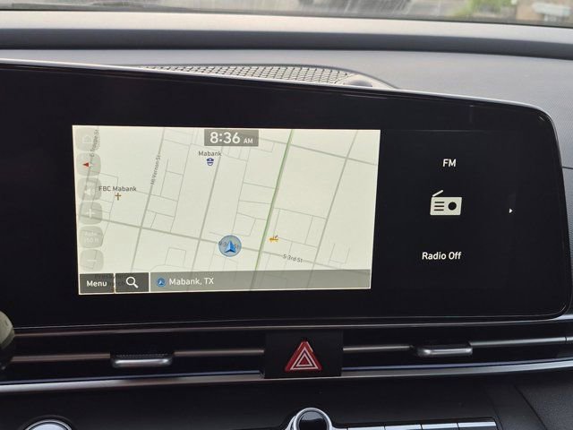 Used 2025 Hyundai Elantra SEL image 25