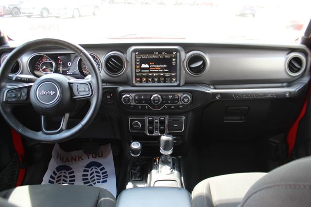 Used 2023 Jeep Wrangler Sport S image 10