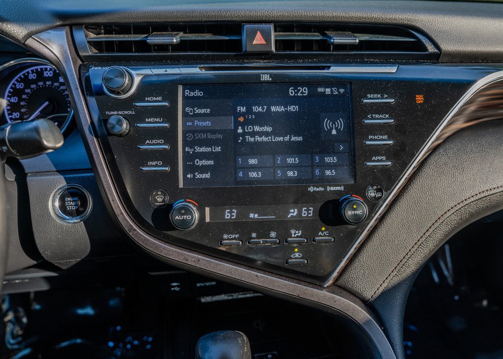 Used 2018 Toyota Camry XLE w/ Audio Package FWD image 20