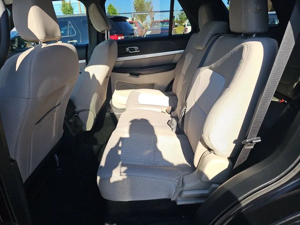 Used 2018 Ford Explorer 4WD image 15