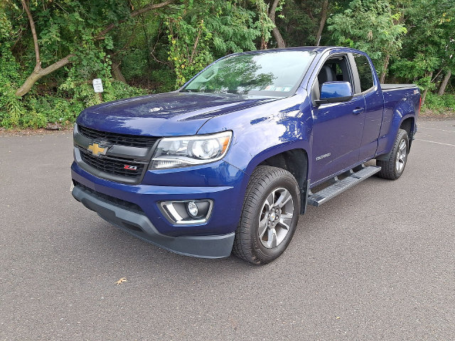 Used 2017 Chevrolet Colorado Z71 AWD/4WD image 4