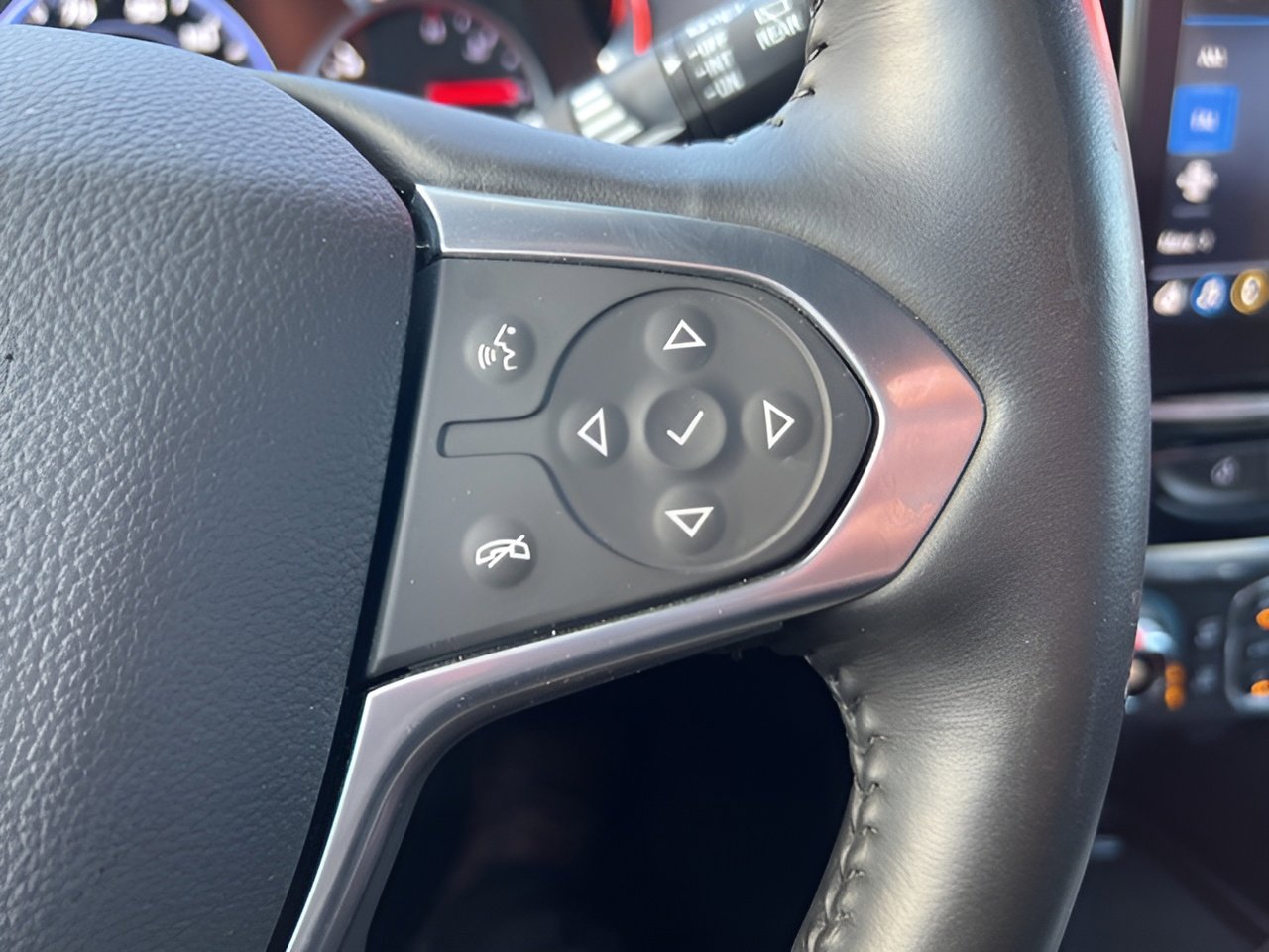 Used 2022 Chevrolet Traverse Premier w/ LPO, Floor Liner Package image 20