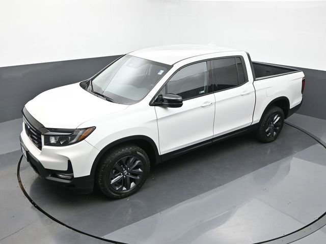 Used 2023 Honda Ridgeline Sport image 15