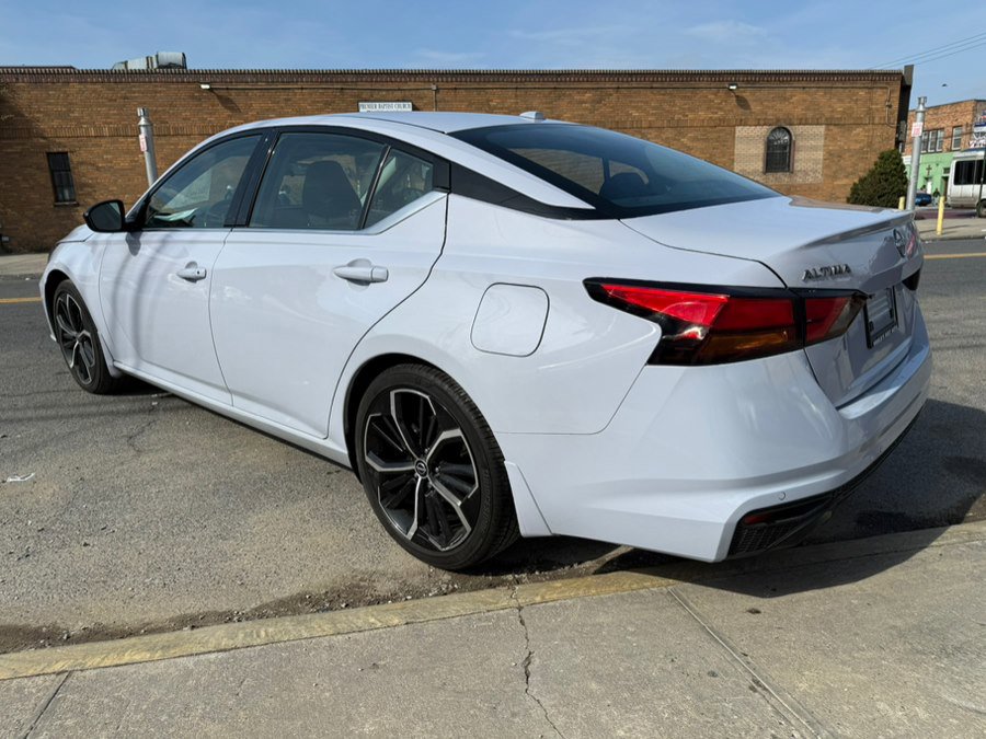 Used 2025 Nissan Altima 2.5 SR image 6