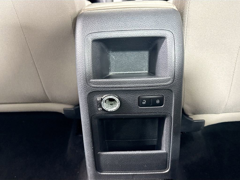 Used 2014 Volkswagen Jetta S image 23