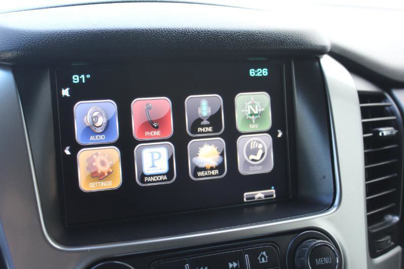 Used 2015 Chevrolet Suburban LT image 46