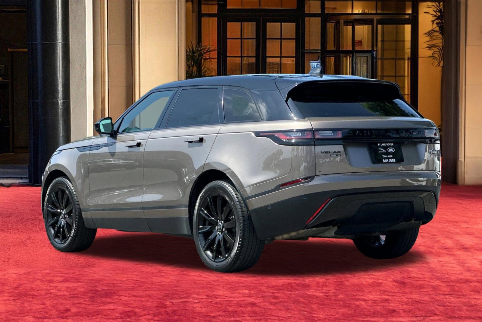 Used 2020 Land Rover Range Rover Velar S AWD/4WD image 3