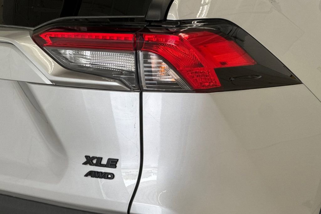 Used 2022 Toyota RAV4 XLE w/ Convenience Package AWD/4WD image 26