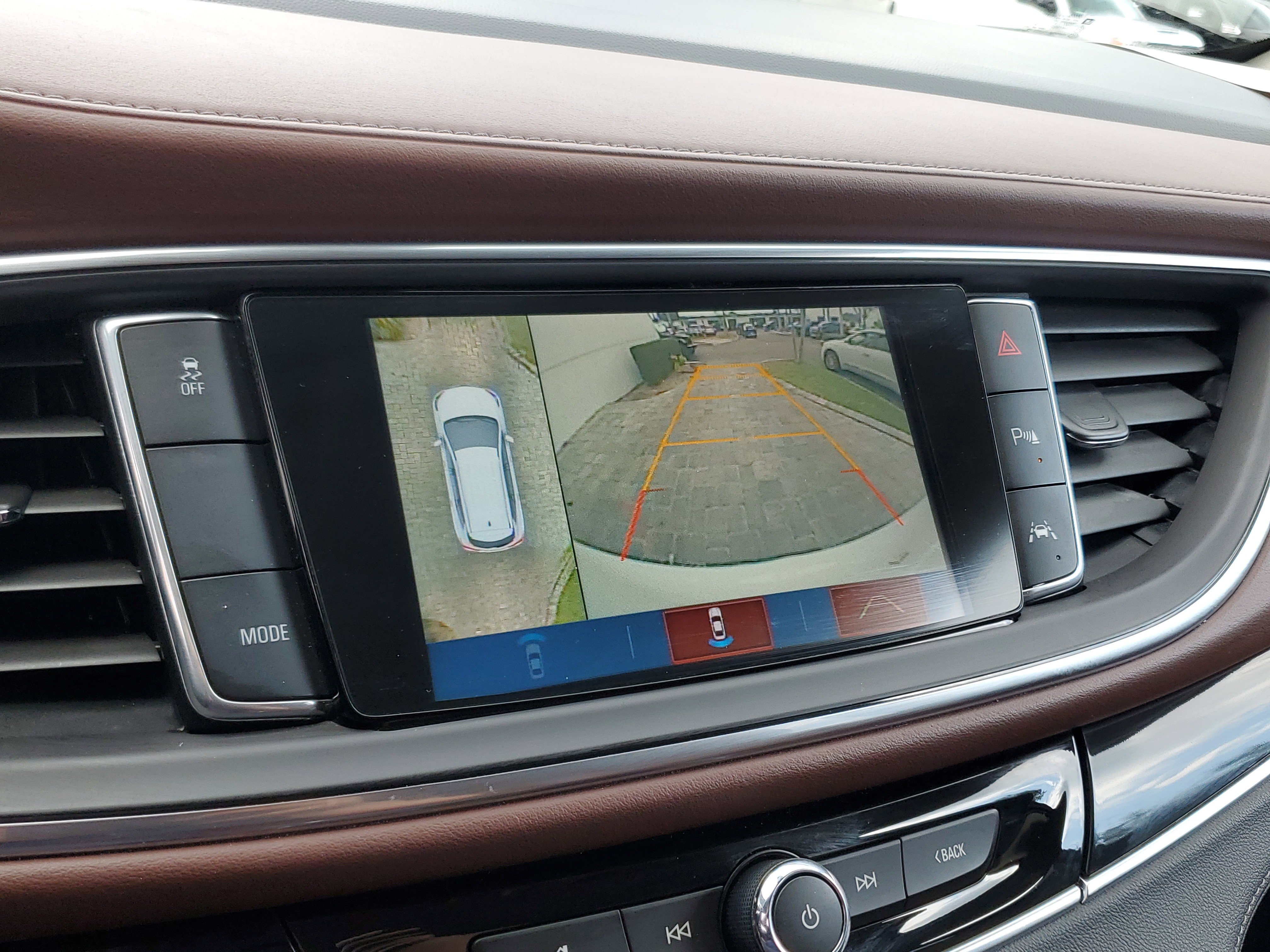 Used 2019 Buick Enclave Avenir w/ Avenir Technology Package image 29