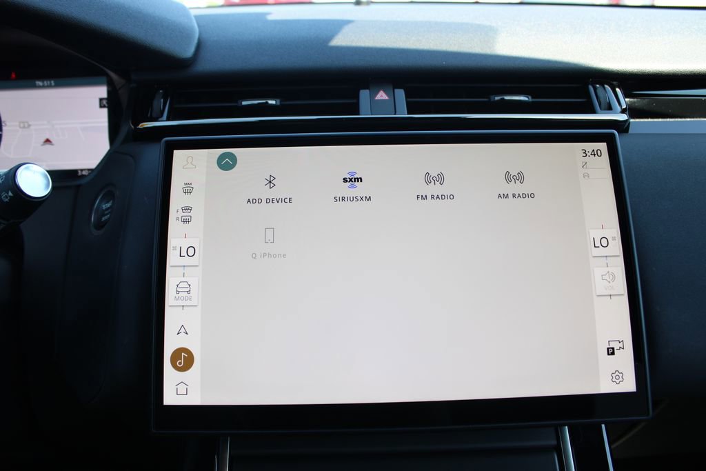 Used 2025 Land Rover Range Rover Velar Dynamic SE AWD/4WD image 44