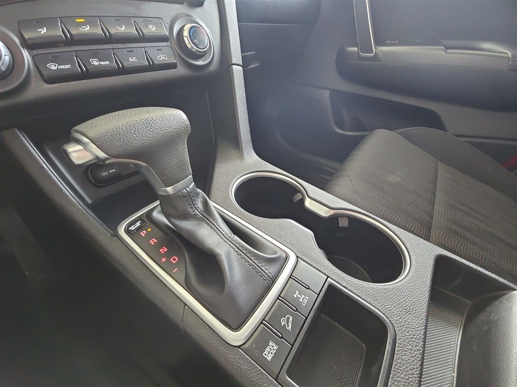Used 2021 Kia Sportage LX image 15