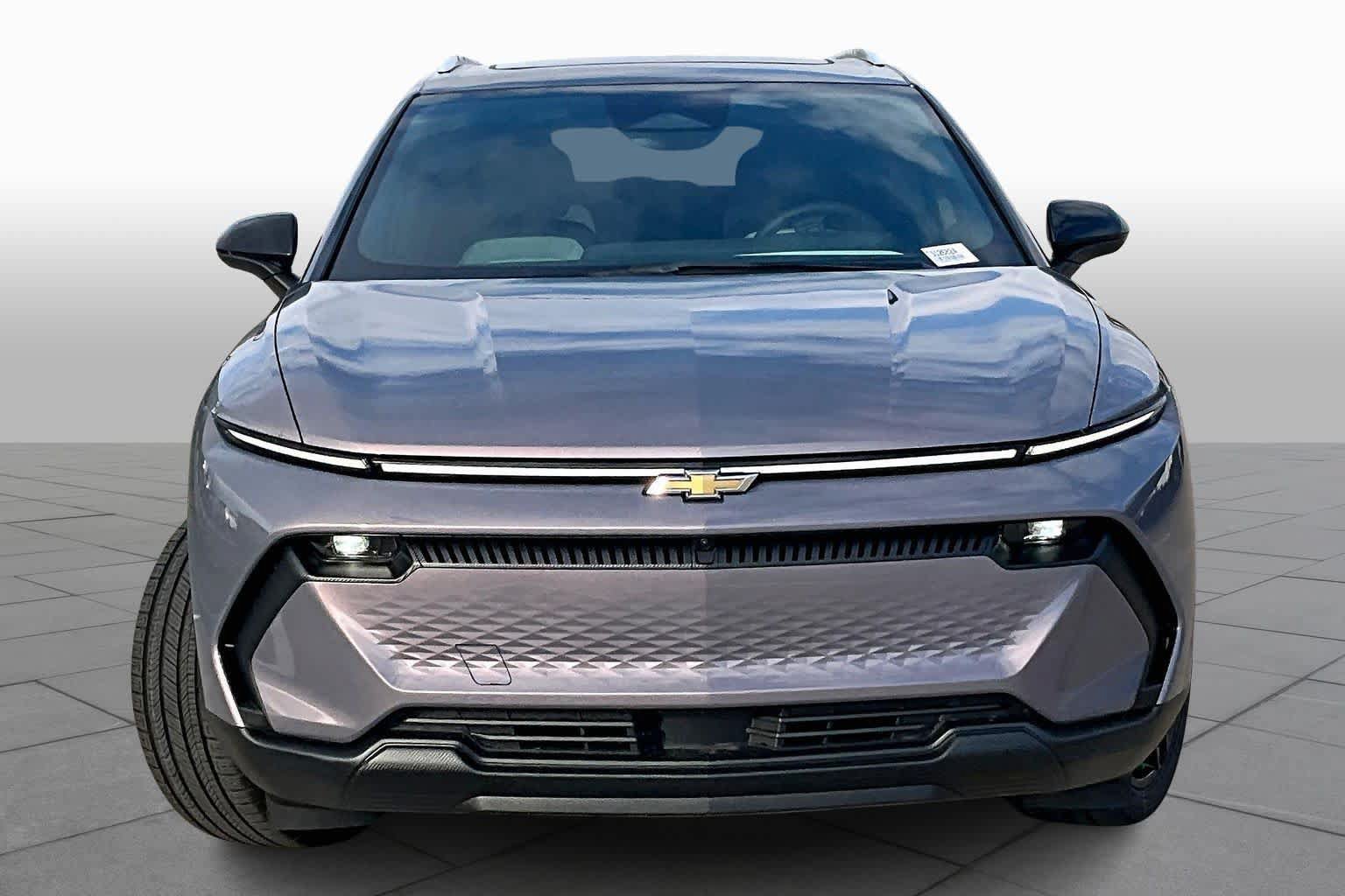 New 2026 Chevrolet Equinox EV LT w/ LPO, All-Weather Mat Package AWD/4WD image 4