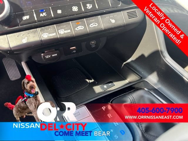 Used 2025 Hyundai Elantra Limited FWD image 26