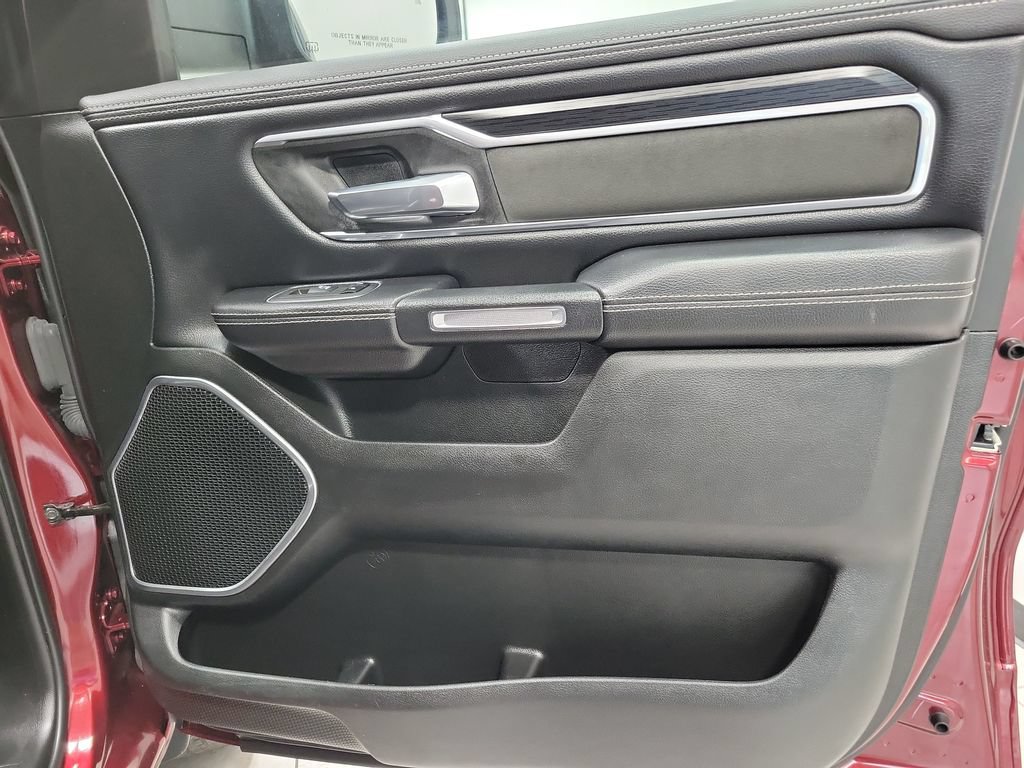 Used 2023 RAM 1500 Laramie AWD/4WD image 24