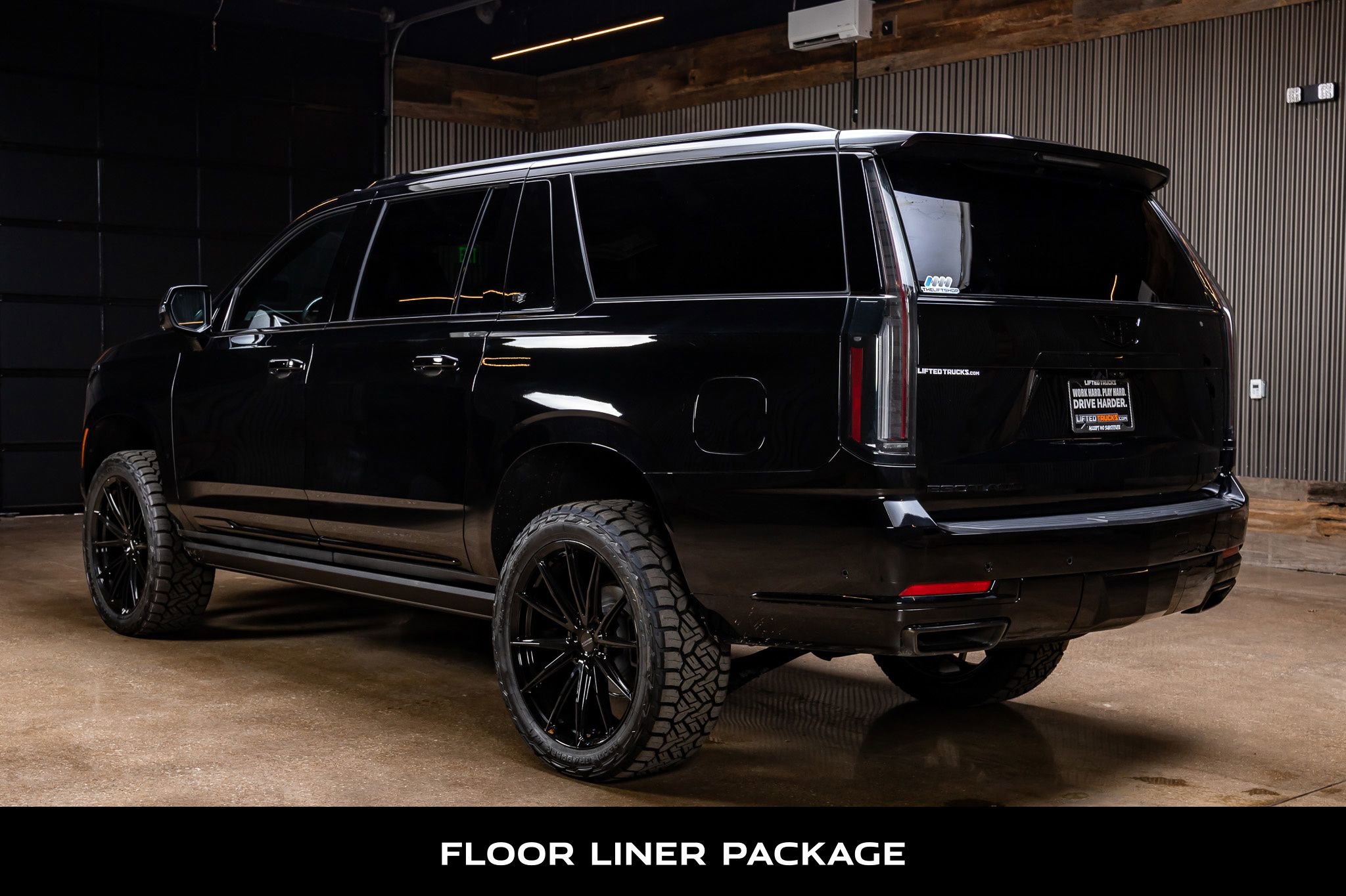 Used 2026 Cadillac Escalade ESV Sport w/ LPO, ONYX Package AWD/4WD image 7