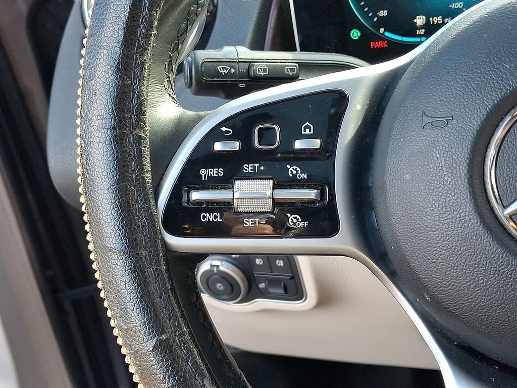 Used 2021 Mercedes-Benz GLB 250 4MATIC image 21