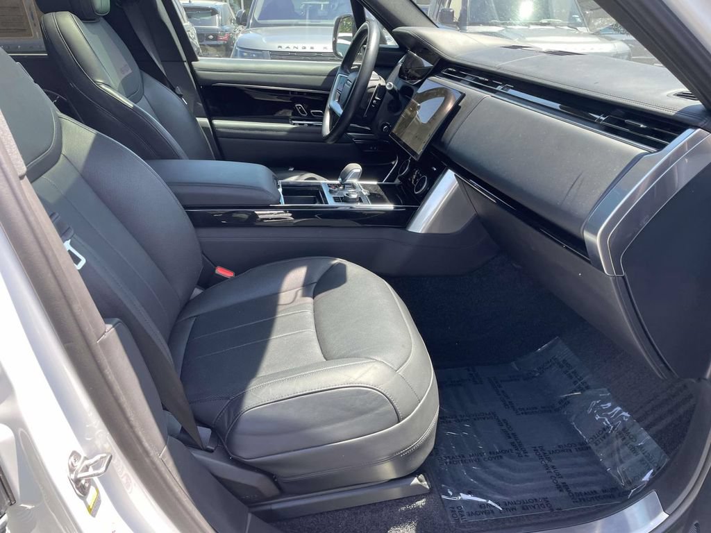Certified 2022 Land Rover Range Rover SE AWD/4WD image 21